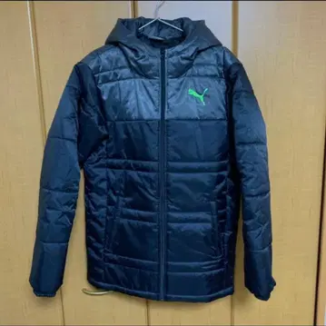 PUMA 후드 부착 다운 자켓 블랙