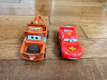 Disney/Pixar 카즈 미니카 세트 맥퀸과 메이터