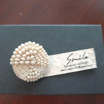 Smile 아베 케이코 브로치 앤티크 비즈