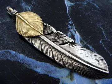 깃털 디자인 실버 골드 펜던트