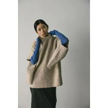 오버 사이즈 긴팔 니트 스웨터 베이지