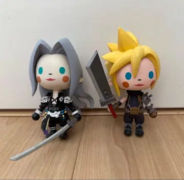 파이널 판타지 7 세피로스 클라우드 피규어 2체 세트