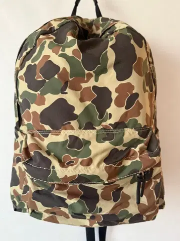 컨디션 최상 스탠다드 서플라이 카모 패턴 헌터 카모 백팩 백팩