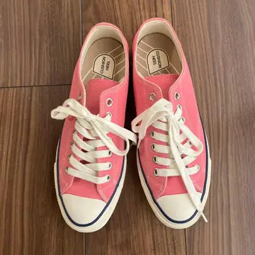 CONVERSE ADDICT / CHUCK TAYLOR pink