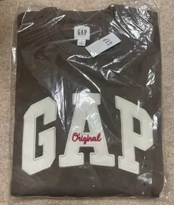 Gap 30주년 로고 맨투맨 브라운 셔츠 완판템 S 사이즈