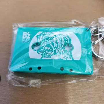 B'z 2025 카세트 테이프형 참 도쿄돔 6일 재고 확인 필수!!