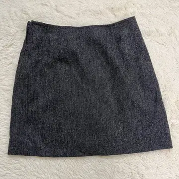 MOSCHINO 다크 그레이 타이트 스커트 사이드 지퍼 미니 스커트