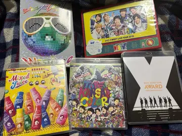 WEST. 라이브 DVD 묶음 판매