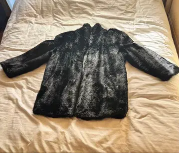 블랙 인조 모피 롱 코트