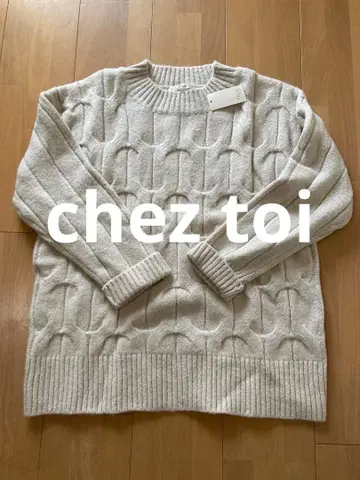 [ 새상품 ] 셰트와 크림색 니트 스웨터 사이즈 F