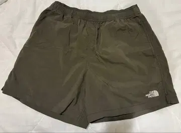 THE NORTH FACE M 사이즈 올리브 숏팬츠