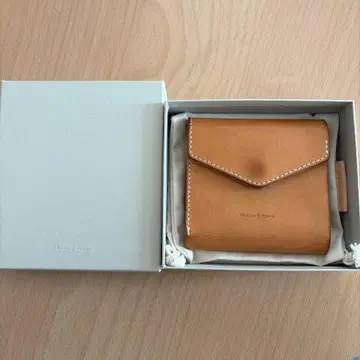 Hender Scheme flap wallet 삼단 접이식 지갑 내추럴