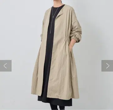 BEARDSLEY 벌룬 소매 플레어 코트 비어즐리