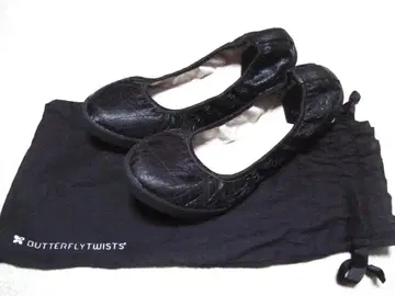 구 로고 마크 BUTTERFLY TWISTS 블랙 플랫슈즈