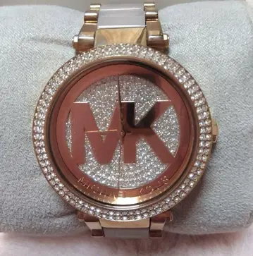 MICHAEL KORS 손목시계 핑크 x 골드! 2회 사용! 새상품급!