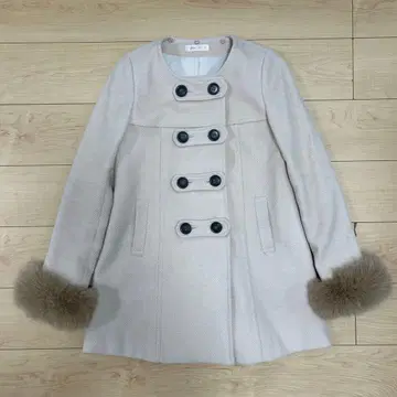 LAISSE PASSE 밀크티 코트