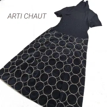 ARTI CHAUT 리브 니트 벨로아 느낌 도킹 A라인 롱 원피스