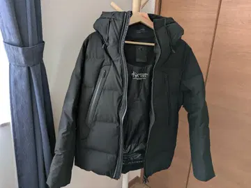 DESCENTE ALLTERRAIN / 'MOUNTAINEER'