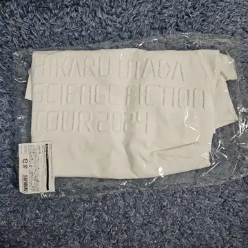 우타다 히카루 2024 T셔츠