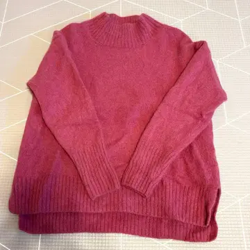 내추럴 뷰티 베이직 모크넥 니트