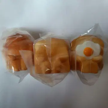 빛나는 기다림 빵의 경우 2 식빵 한 덩이 롤빵 계란 프라이 가챠