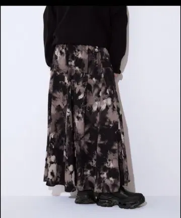 새상품 JEANASIS 지나시스 스커트 페인트 터치 플레어 스커트 S