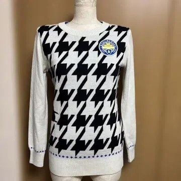 먼싱웨어 니트 올 패턴 골프웨어