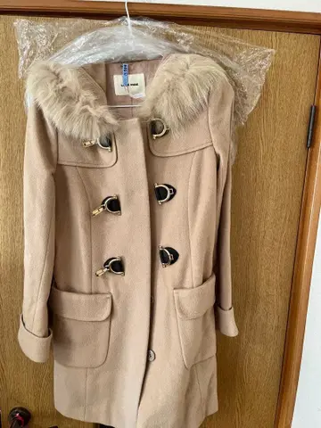 LAISSE PASSE 베이지 더플 코트