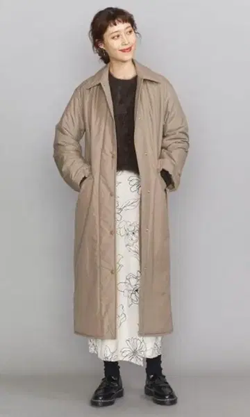 beauty&youth 타프타 퀼트 스텐카라 코트