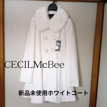 [ 가격 인하 12/31까지 ] CECIL McBEE 화이트 롱 코트