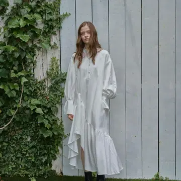 PINUE 피누에 아지메 헴 셔츠 원피스 (WHITE)