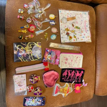 세일러문 캐릭터 굿즈 세트