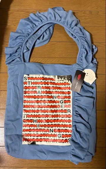 STRANGER THINGS 니코앤드 콜라보 프릴 토트백 완판템