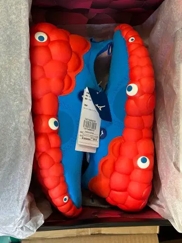 [미사용] 미야쿠미야쿠님 스니커즈 29cm 블루 x 레드