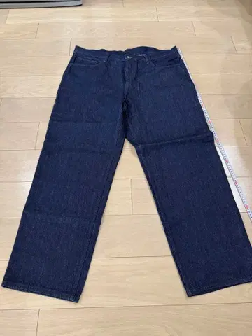 유니클로 청바지 42