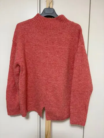 유나이티드 애로우즈 하이넥 스웨터 오렌지