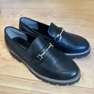 AmiAmi 통굽 트랙 밑창 코인 로퍼