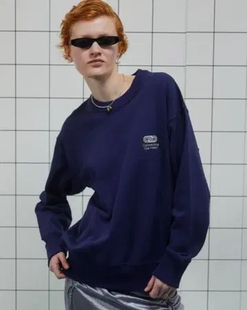 MAISON SPECIAL 자수 맨투맨