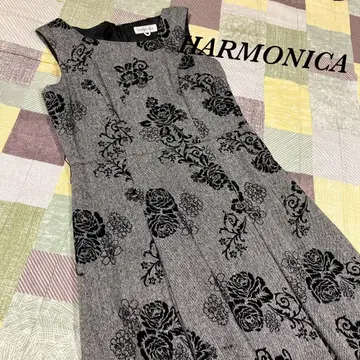 [ HARMONICA ] 하모니카 꽃무늬 슬리브리스 롱 플레어 원피스