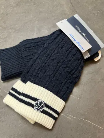 새상품 타미아머 레그 워머