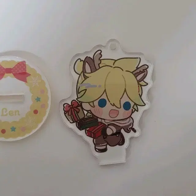 카가미네 렌 아크릴 스탠드 판매합니다