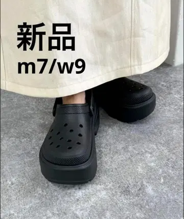 택 포함 미사용 새상품 crocs stomp clog 블랙 25~25.5