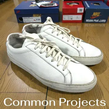 Common Projects 화이트 가죽 스니커즈