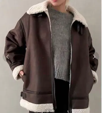 [ 새상품급 ] SpRay 봄버 자켓 무스탕 코트 보아 브라운 M