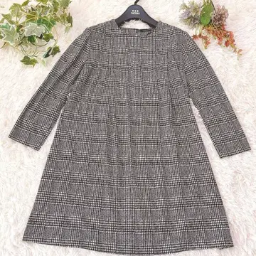 새상품급 TABASA 체크 무늬 A라인 원피스 7부 소매 34