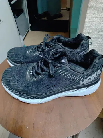 호카 크립톤 5 블랙 27.5