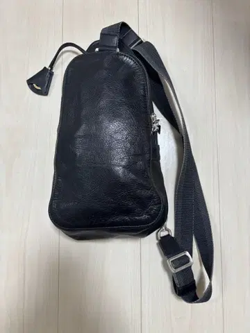 aniary 아니아리 바디백