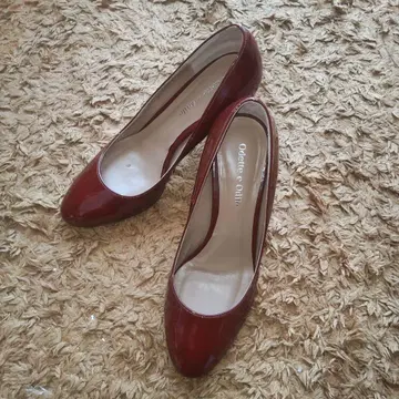 키레이 Odette e Odile 오데트오딜 보르도 홍차 펌프스