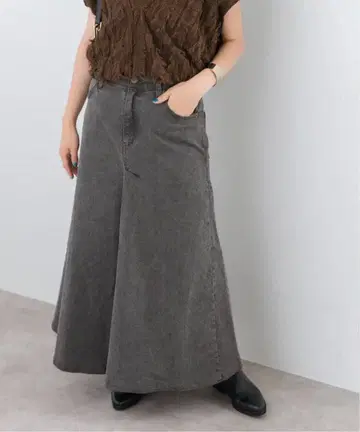 Spick and Span La Hutte/라유트 플레어 스커트 38