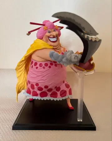 제일복권 원피스 B상 빅맘 피규어